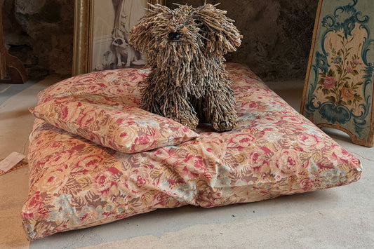 Puppy 'PILLOW' Case_Red Roses