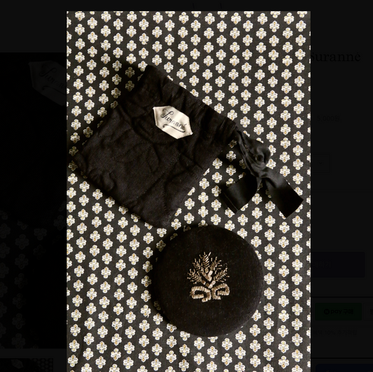 Mirroir in pouch_Black baby cord_Suranné
