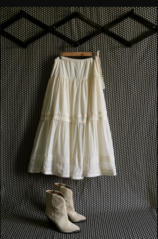 "ANEMONE" long skirt_Ivory sushi voile_Suranné